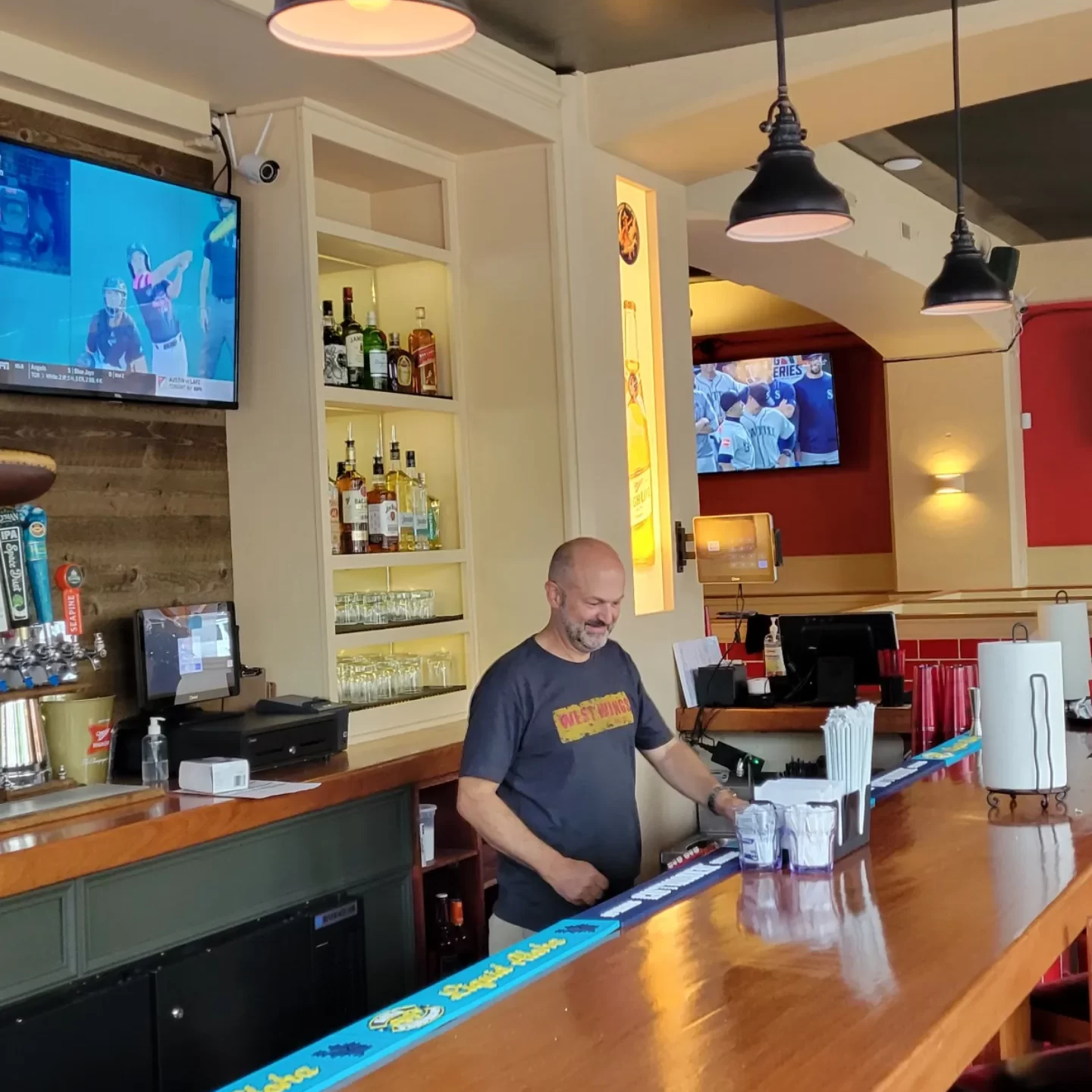 Photo of the interior of West Seattle Wings restaurant